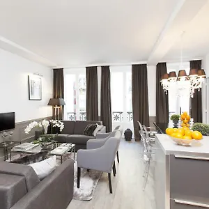 Livinparis - Luxury 3 Bedrooms Grands-boulevards I France